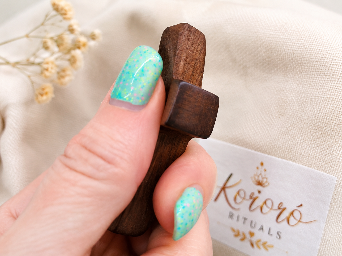 ✝️ Cruz Sensorial de Madera con Bolsita y Tarjeta Inspiradora 🤎